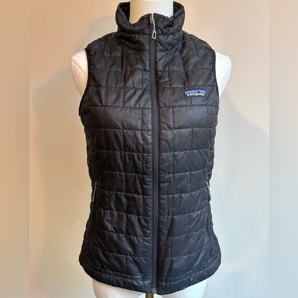 Patagonia Women's Black Nano Puff Vest | SIZE XS